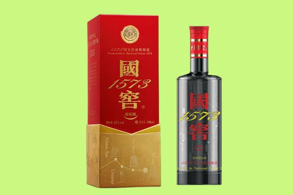 防城港市东兴回收国窖1573.jpg